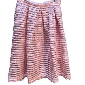 New York & Company Skirts Peach Honeycomb Patterned Skirt Size 8